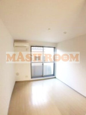 エクセル朋山の居間・リビング