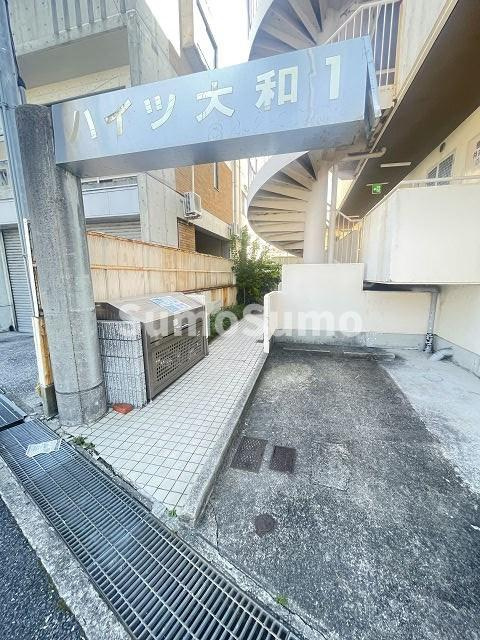 フォアール武庫之荘のエントランス|建物の内部です