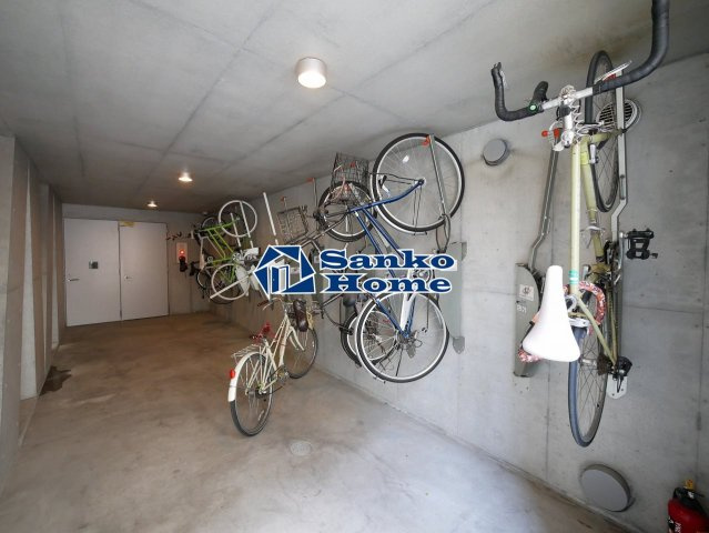BROOK　HOUSEの駐車場