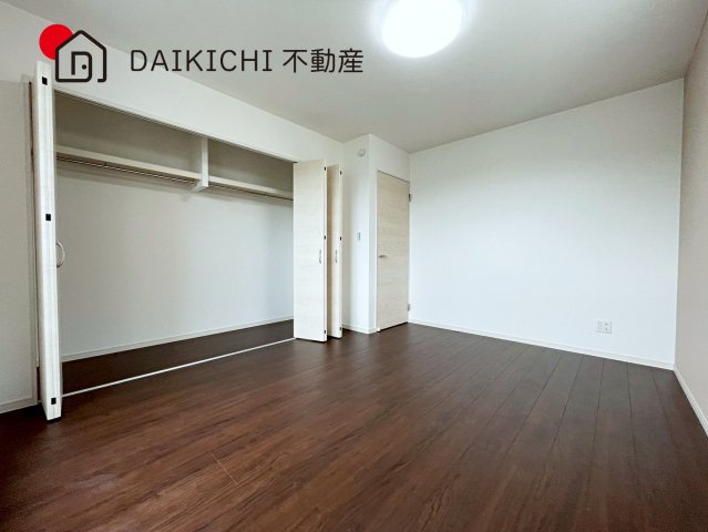 【洋室】 | ワイウッドコート北本市中丸第6期　新築戸建　全9棟　6号棟