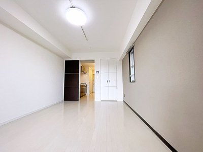 【居間・リビング】 | 弥富通ライズ【名古屋市賃貸・デザイナーズ】