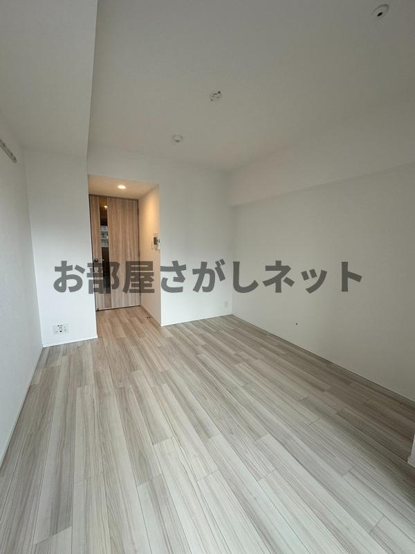 ラティエラ上野入谷【おとり物件なし】#学生・社会人にオススメ！初期費用分割払いOK！の居間・リビング