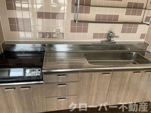 アイランド・コート新宇多津のキッチン