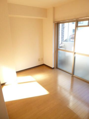 スカイコート新宿落合第６の居間・リビング