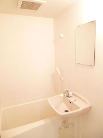 スカイコート新宿落合第６の洗面所