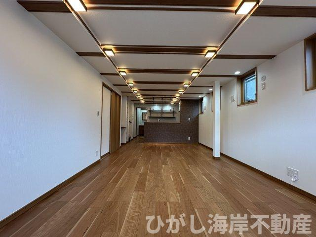 茅ヶ崎市浜竹3丁目　新築戸建　全４棟のダイニング|19帖　床暖房付LDK