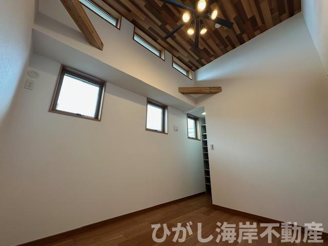 茅ヶ崎市浜竹3丁目　新築戸建　全４棟の子供部屋|5.3帖　洋室