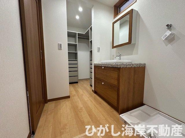 茅ヶ崎市浜竹3丁目　新築戸建　全４棟の脱衣所|脱衣スペース