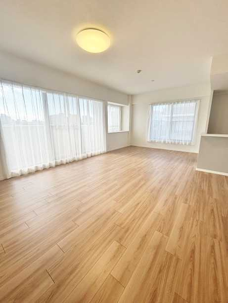 グランドステージ王子の居間・リビング|使いやすい居間です