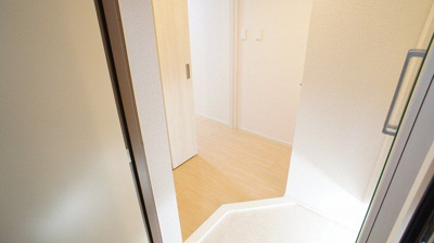 【玄関】 | ケヤキグランデⅠ | きれいな玄関です