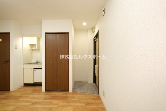 ネオハイツの玄関|ゆったりとした玄関です