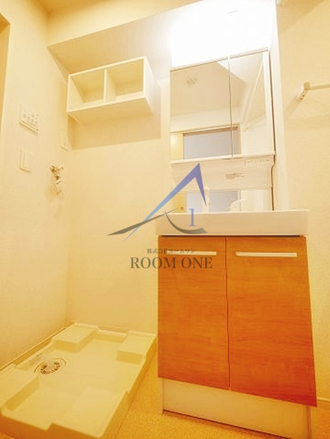 グランスイートの洗面所|独立洗面台です。