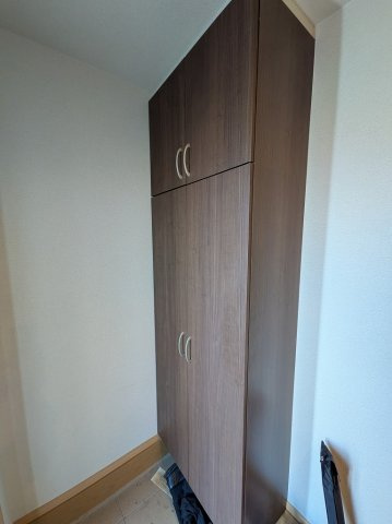 北名古屋市久地野　中古戸建の玄関|収納もある玄関です