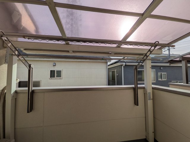 北名古屋市久地野　中古戸建のバルコニー|テラス付きです。