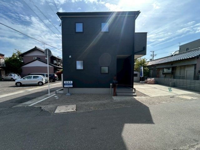 リーブルガーデン　岐阜市茶所駅　全1区画分譲の外観|■全体写真　
■ヤマダ不動産　株式会社リライフ　