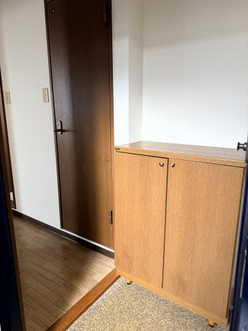 グリーンコーポの玄関