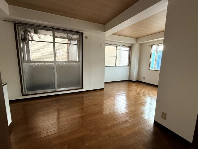 グリーンコーポの居間・リビング