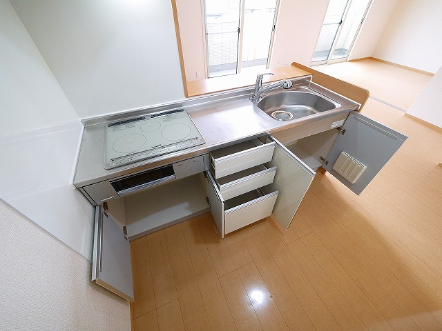 サンドリヨンのキッチン|きれいなキッチンです