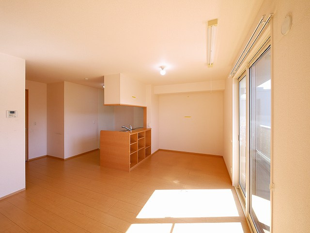 サンドリヨンの居間・リビング|ゆったり過ごせる居間です