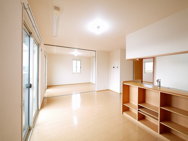 サンドリヨンの居間・リビング|使いやすいリビングです