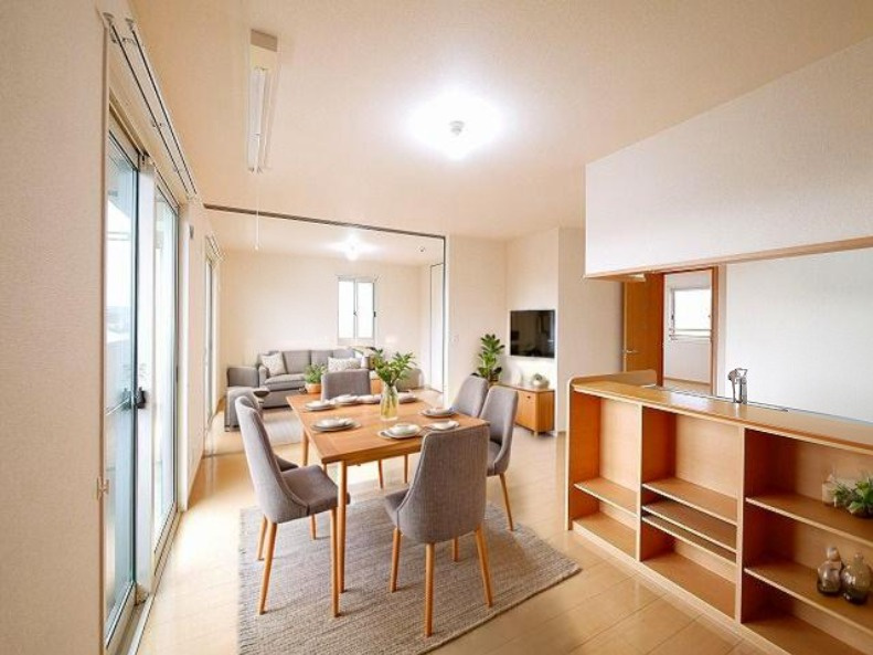 サンドリヨンの居間・リビング|CGで家具等を配置したもので家具等は含まれません
