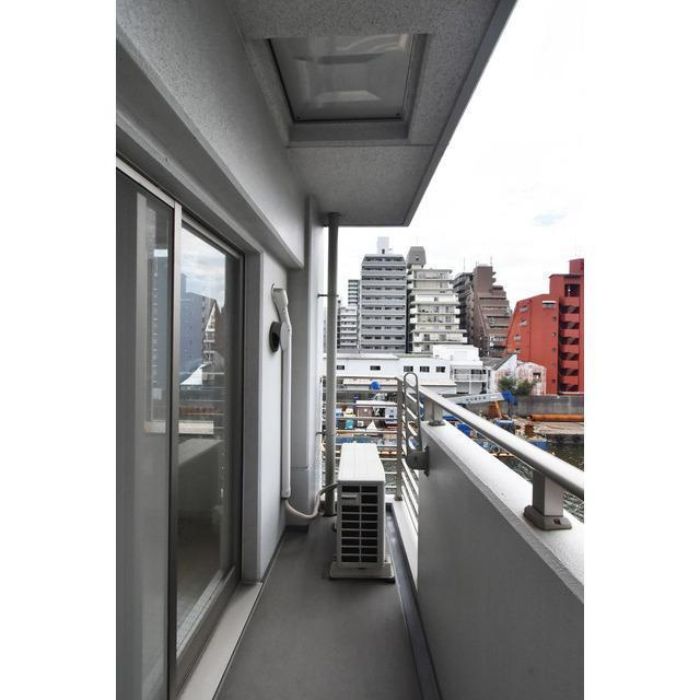 南堀江アパートメントリオのバルコニー