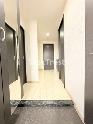 【玄関】 | スクウェアJ