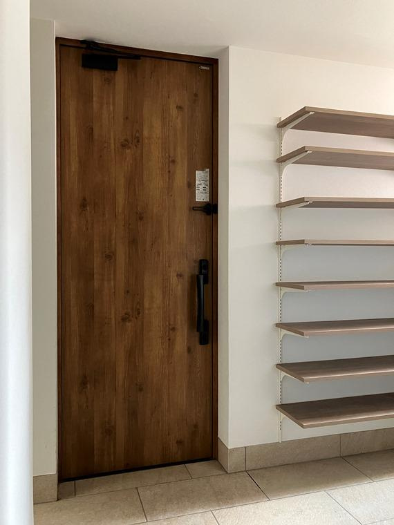 長崎戸建の玄関