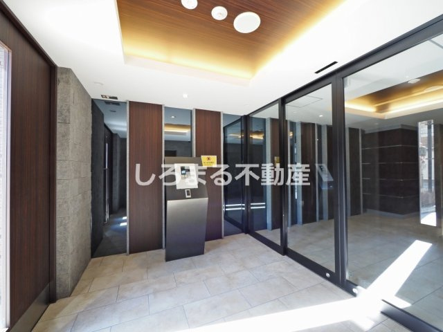 CREST TAPP野田のエントランス