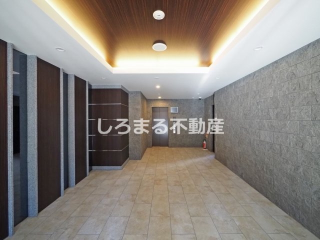 CREST TAPP野田のロビー