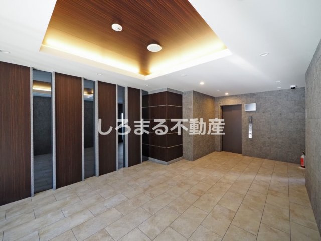 CREST TAPP野田のロビー