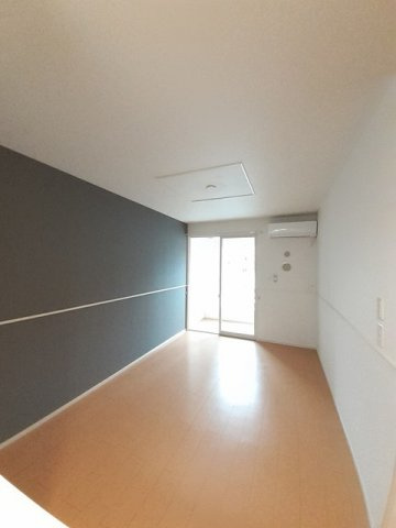 ブライト・ヴィラⅡの居間・リビング