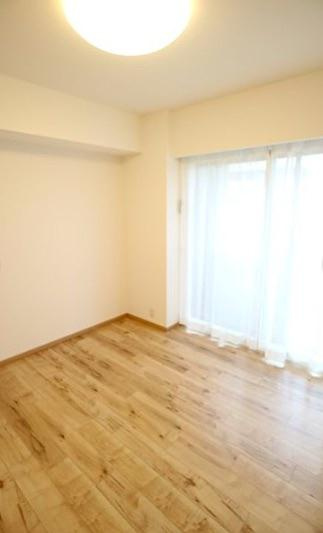 グランドメゾン三鷹アベニューの居間・リビング