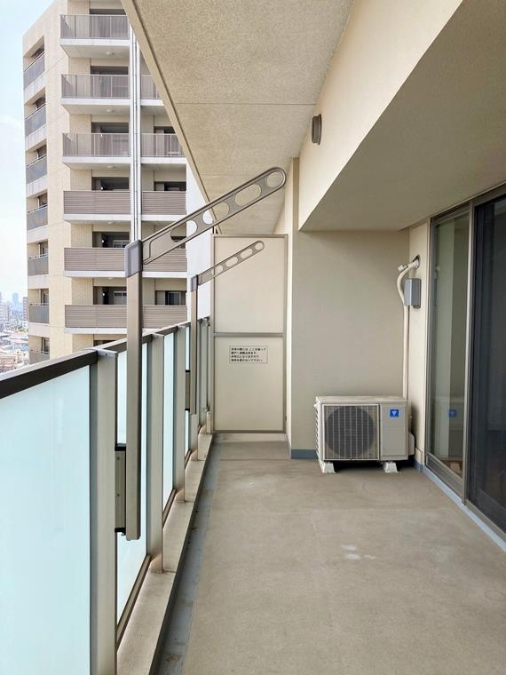 プラウドシティ金町ガーデンのバルコニー