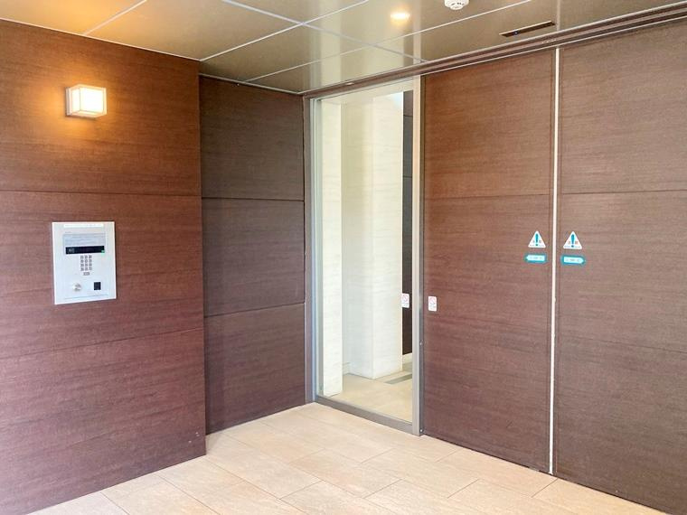 プラウドシティ金町ガーデンのエントランス