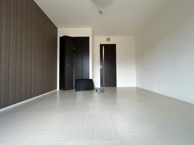 シャインキャッスルの居間・リビング