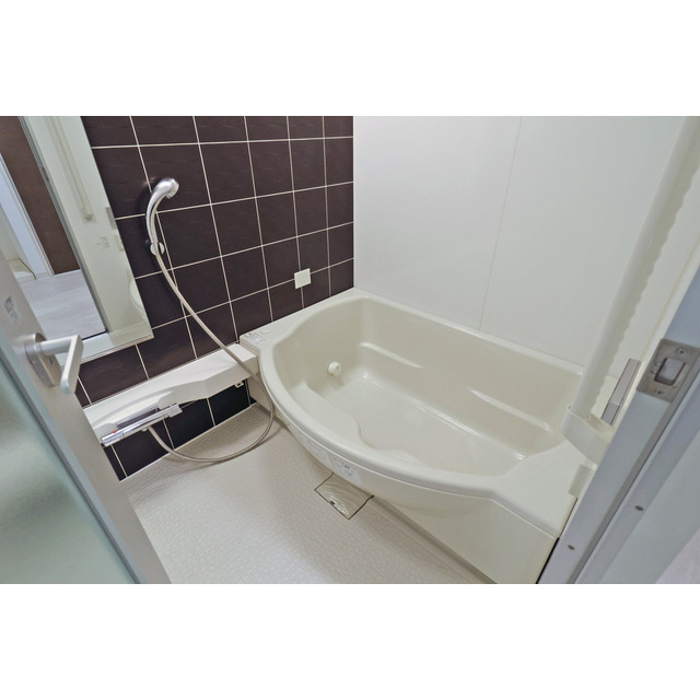 BRAVI南堀江の浴室