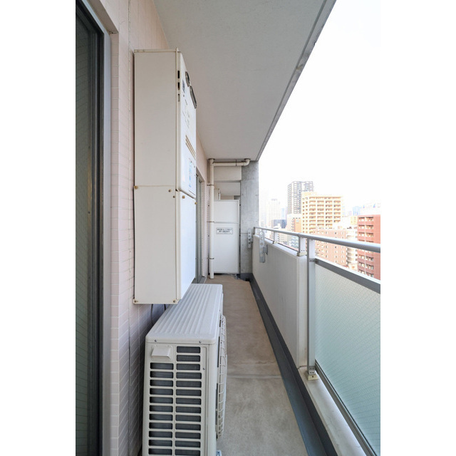 BRAVI南堀江のバルコニー