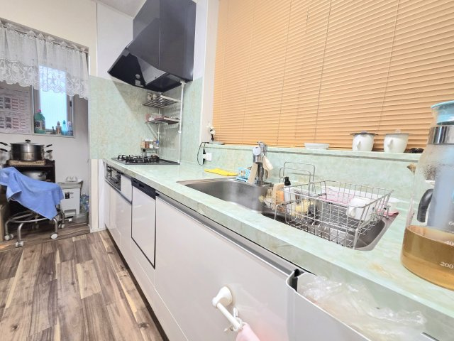 滑川町月の輪４丁目　中古戸建のキッチン