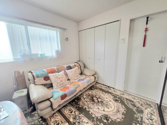 滑川町月の輪４丁目　中古戸建の洋室|１階洋室