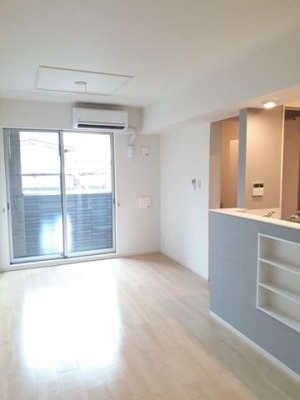 【居間・リビング】 | ラ・カーサ | ゆったりとした居間です