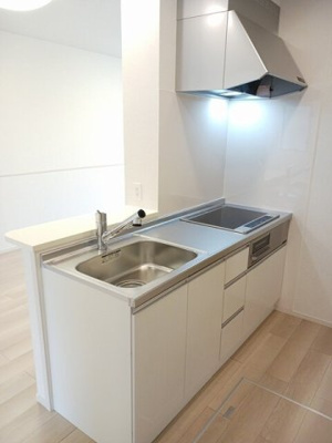 【キッチン】 | ハリーズコートＡ | コンパクトなキッチンで掃除もラクラク