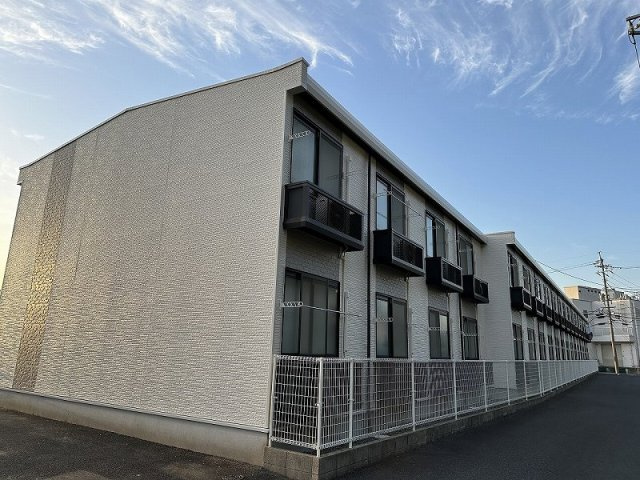 レオパレス蔵敷の外観
