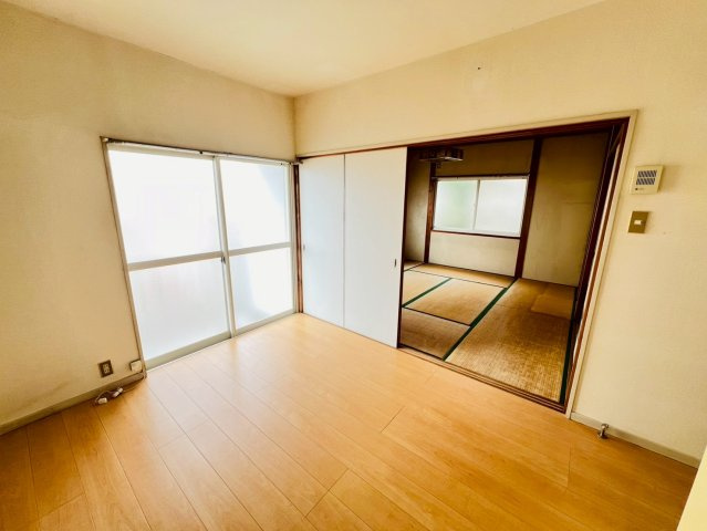 ハイムオオクラの居間・リビング