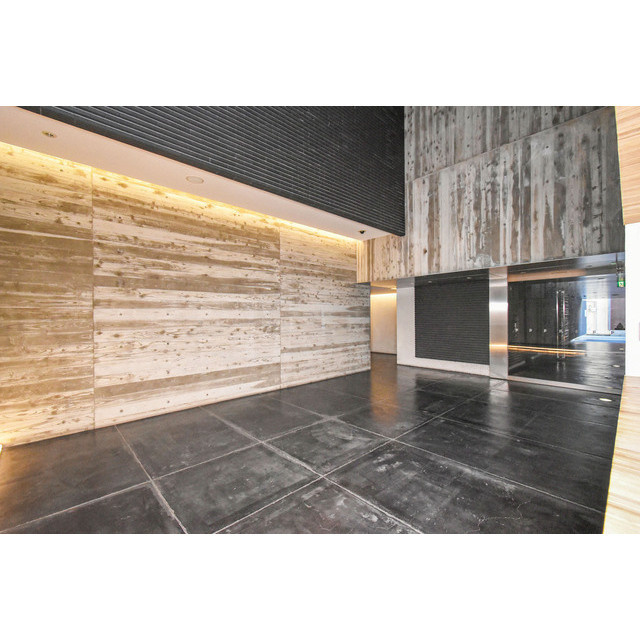 アーデンタワー南堀江のエントランス