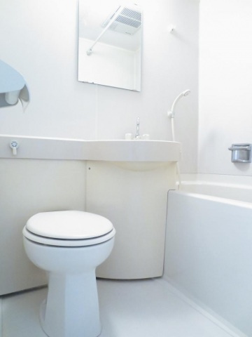 煉瓦館132の浴室|同物件別号室