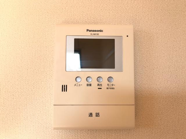 リリーガーデンの内装|カメラ付インターホン