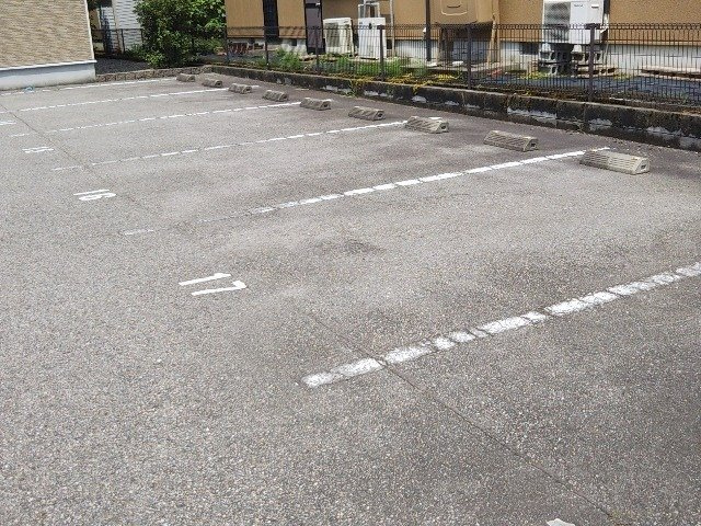 レオパレス歌の森のその他