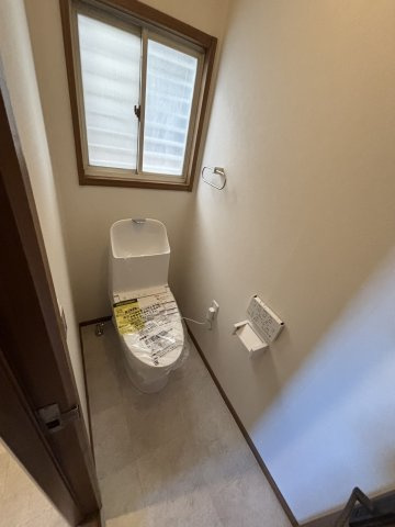 市川市稲越３丁目　中古戸建のトイレ