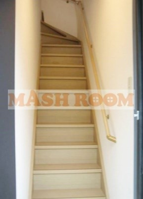 エクセル朋山の玄関